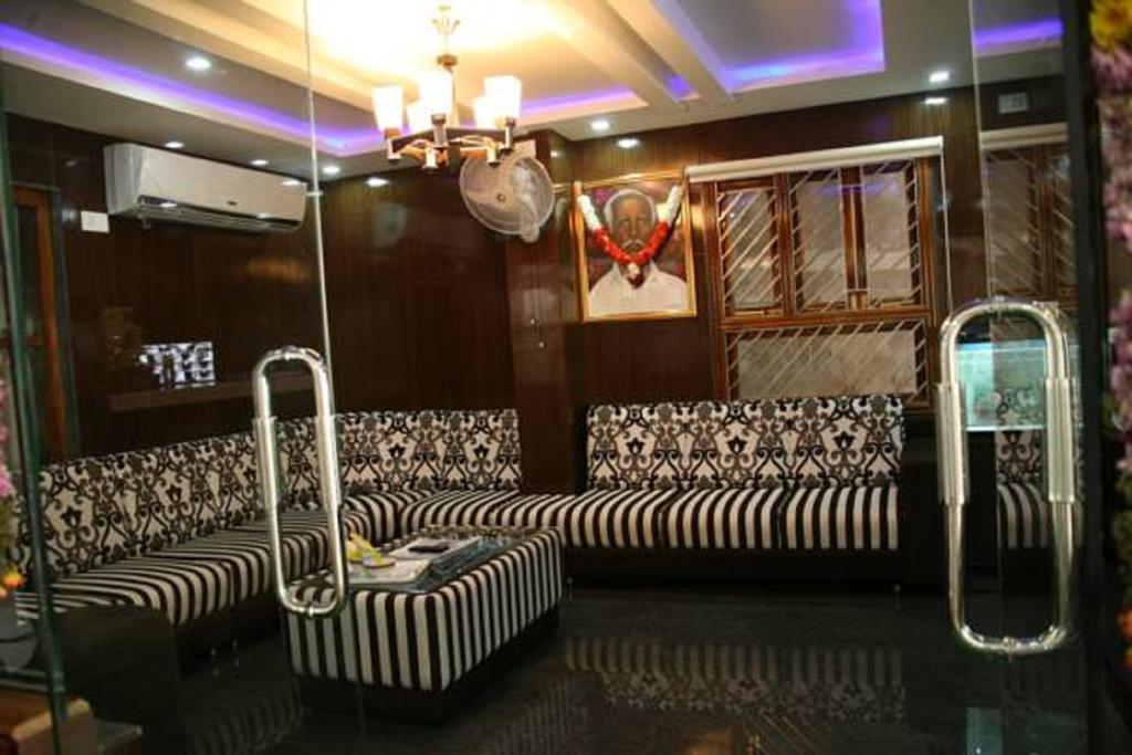 Kvp Inn Tirupati Exterior photo